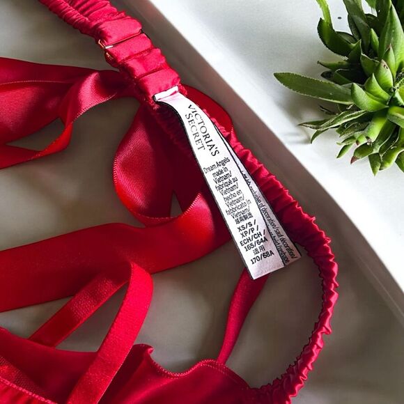 Preowned Victoria Secret DREAM ANGELS Heart Embroidery Garter Lingerie XS - Picture 3 of 5